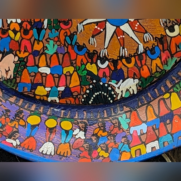 FISH PLATE ~ MEXICAN CLAY POTTERY ~ FOLK ART ~ HAND PAINTED ~ 9”~ with Hole for - Picture 5 of 7